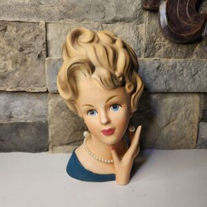 VTG ARDCO Lady Head Vase C1545 Ash Blonde, Pearls, Earrings, Blue, Sticker
